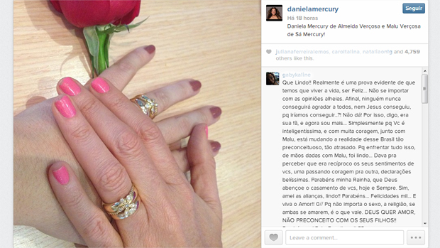 Daniela Mercury posta foto de alianças do casamento com Malu Verçosa