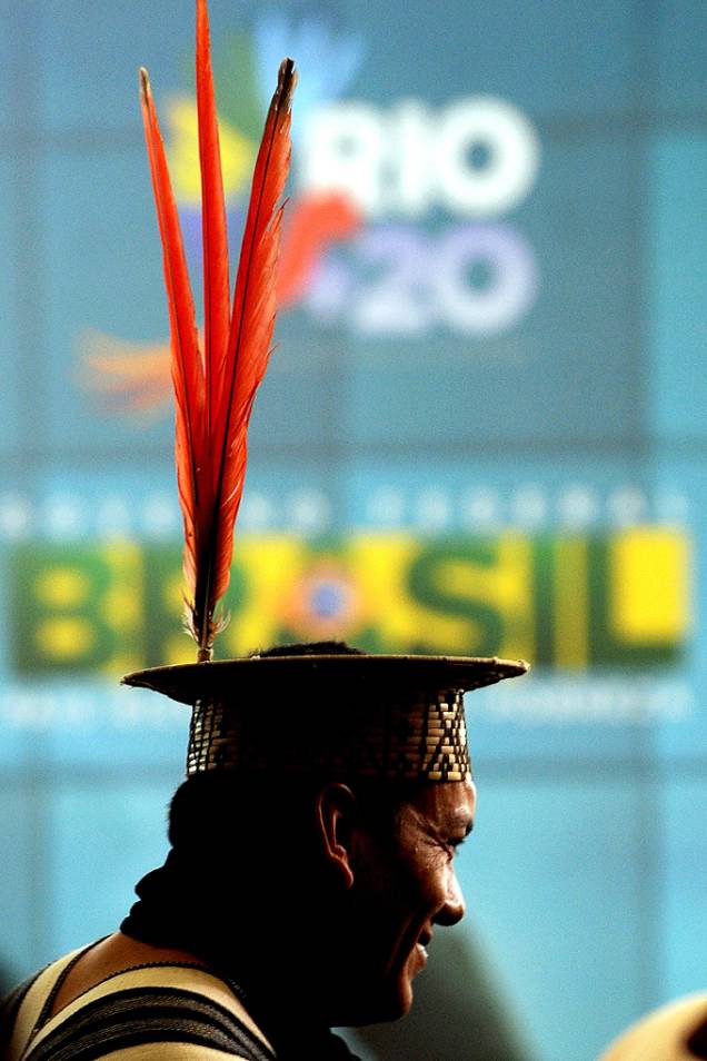 Índio durante cerimônia de comemoração do Dia Mundial do Meio Ambiente, no Palácio do Planalto