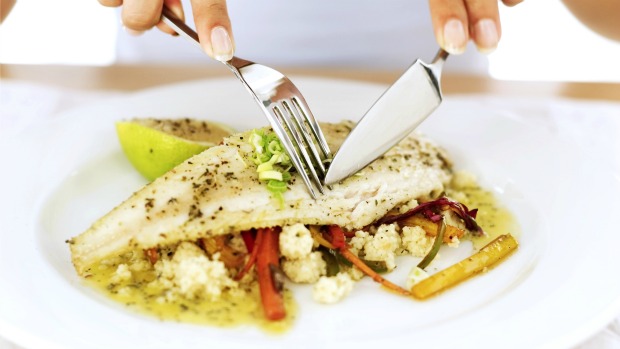 A dieta do mediterrâneo, rica no consumo de vegetais, frutas, nozes, legumes, cereais, batatas, peixe e azeite, reduz em até 57% o risco de câncer de endométrio