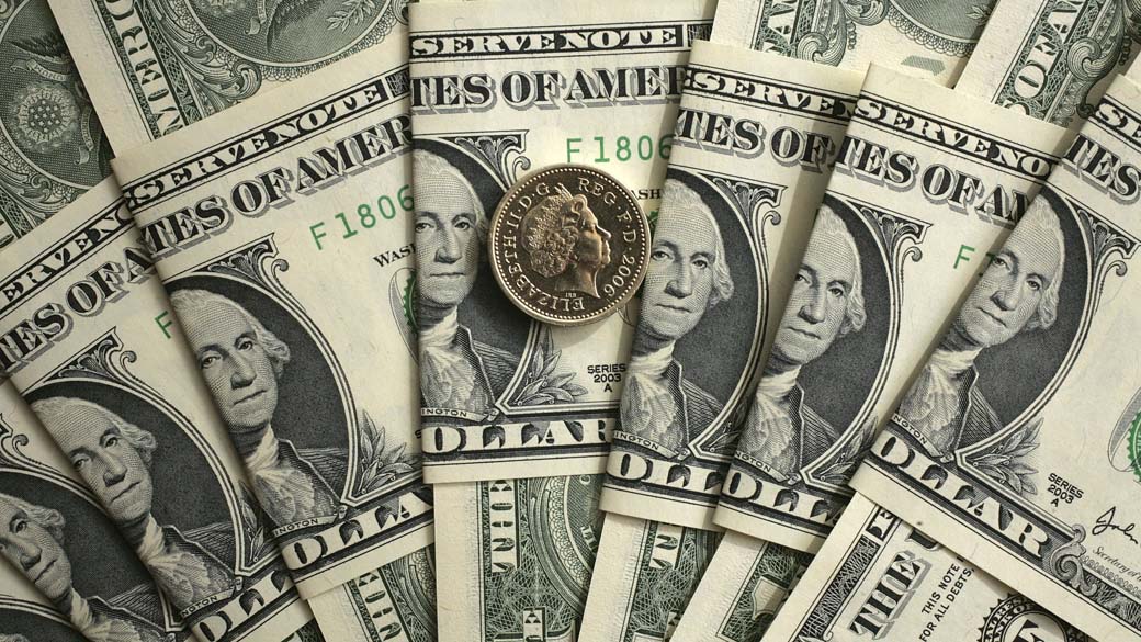 Dólar opera acima dos R$ 2,80 nesta terça-feira