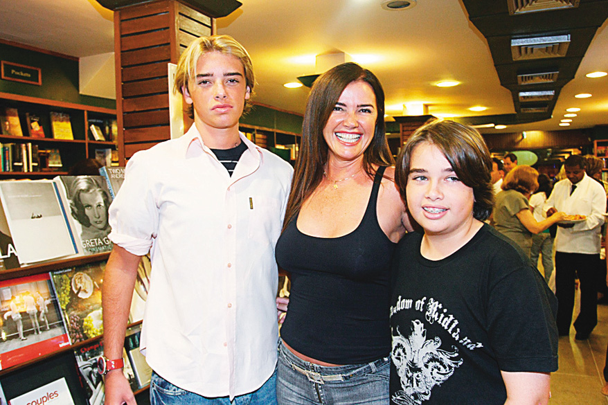 Ex-modelo Lula de Oliveira foi casada com Eike Batista, com quem teve dois filhos, Thor e Olin (foto)