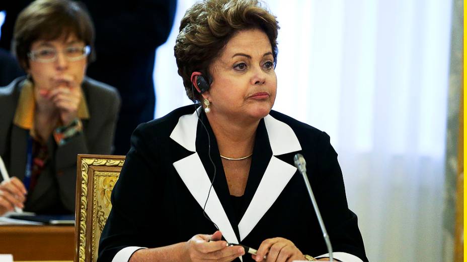Presidente Dilma Rousseff durante reunião na cúpula do G20, em Strelna perto de São Petersburgo, Rússia