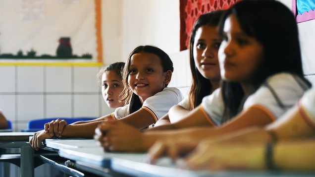 Alunos do 6º ano da escola Araújo Chaves: a turma foi a responsável pelos altos resultados na Prova Brasil 2013.