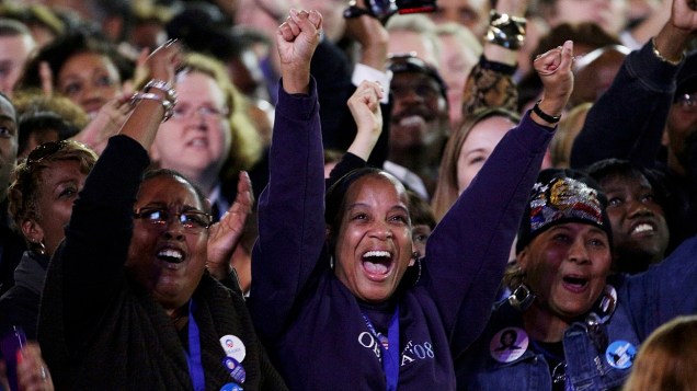 Eleitores comemoram reeleição de Obama em Chicago