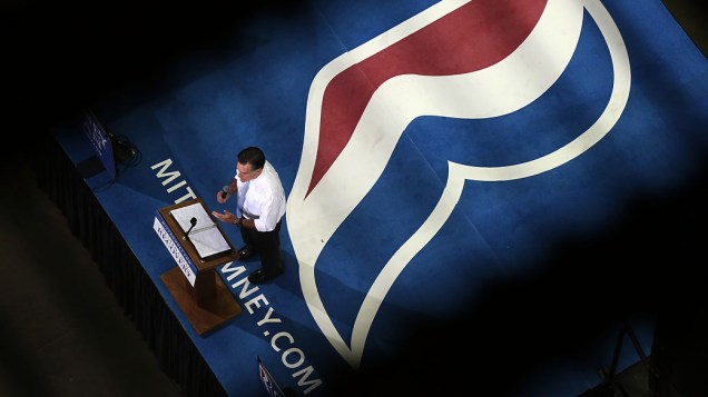 O candidato Mitt Romney durante campanha em Pensacola, na Flórida
