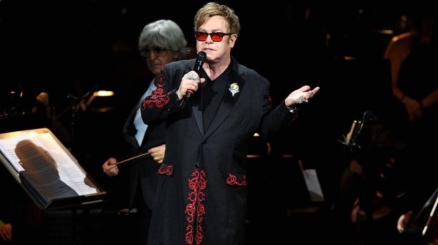 Elton John no Carnegie Hall, em Nova York (03/04/2012)