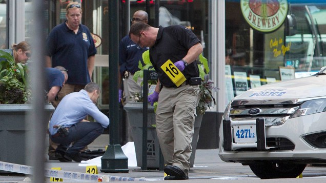 Atirador matou ex-colega de trabalho e foi morto em calçada em Manhattan