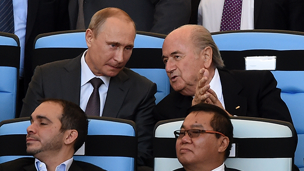 Vladimir Putin e Joseph Blatter no Maracanã