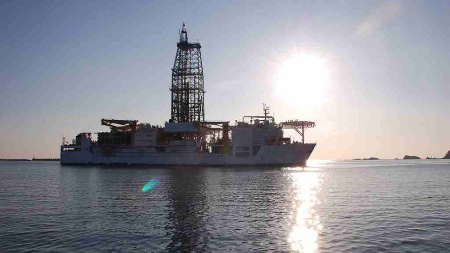 <p>O navio Chikyu foi construído em 2002 para ser usado em missões do IODP</p>