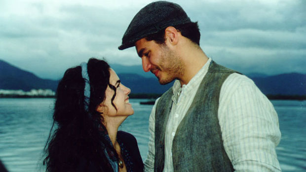 Ana Paula Arósio e Thiago Lacerda em cena da novela Esperança (2002)