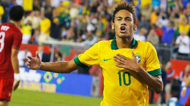 Neymar comemora gol contra Portugal durante jogo amistoso em Foxborough, Massachusetts