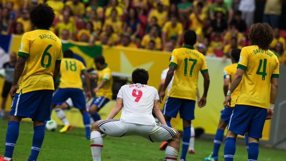 Brasil em estréia na Copa das Confederações contra o Japão, em Brasília