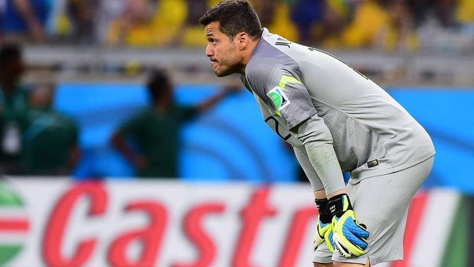 Júlio César durante o jogo contra a Alemanha no Mineirão, em Belo Horizonte