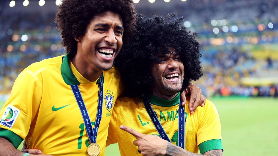 Jogadores comemoram no estádio Maracanã durante final da Copa das Confederações entre Brasil e Espanha, no Rio de Janeiro
