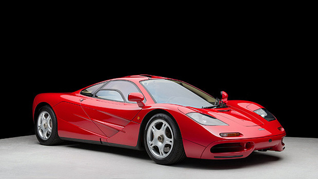 McLaren F1 que pertenceu a Michael Andretti: motor BMW V12, 6.1 litros, mais de 620 cv, velocidade máxima de 390 km/hora
