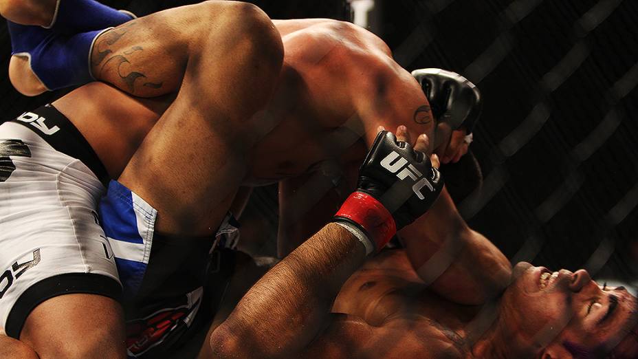 Felipe Arantes vence Godofrey Pepey pelo Card Preliminar do The Ultimate Fighter 2 Finale, em Fortaleza