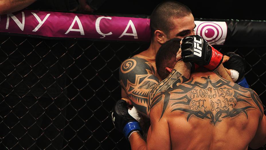 Daniel Sarafian vence Eddie Mendez pelo Card Principal do The Ultimate Fighter 2 Finale, em Fortaleza