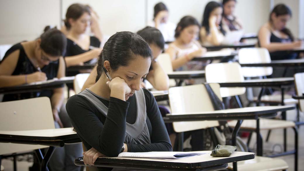 Estudantes fazem a prova do Enem