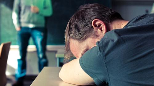 Estudantes que dormem mais conseguem até 1.7 pontos a mais nos exames, diz pesquisa