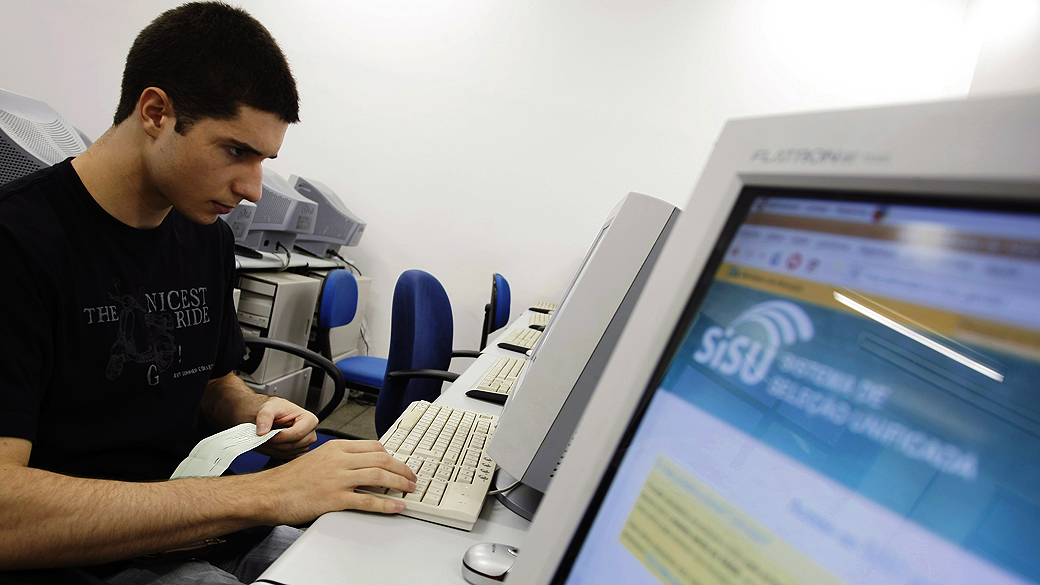 Sisu - Falha na base do MEC afeta inscrições