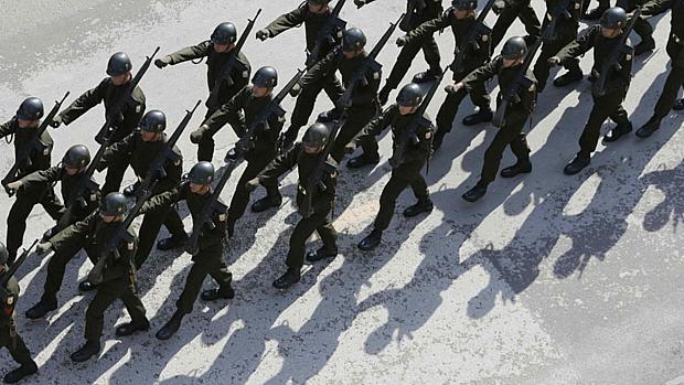 Soldados do Exército turco em marcha