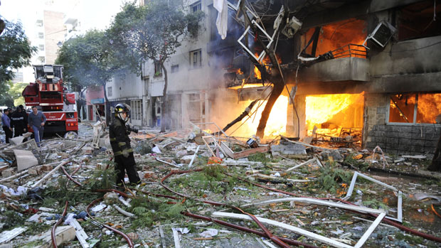 Forte explosão deixou pelo menos seis mortos e quase 60 feridos