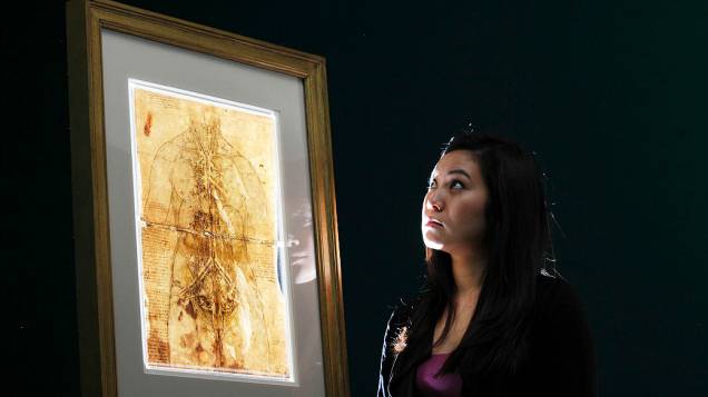 <p>Desenho do sistema cardiovascular e dos órgãos principais de uma mulher feito em 1509 por Leonardo Da Vinci</p>