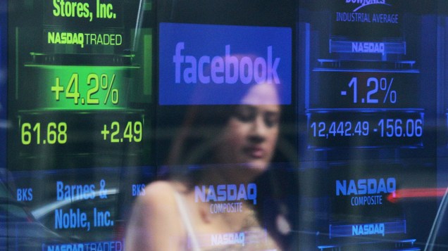 Em maio de 2012, o Facebook fez maior IPO de tecnologia da história