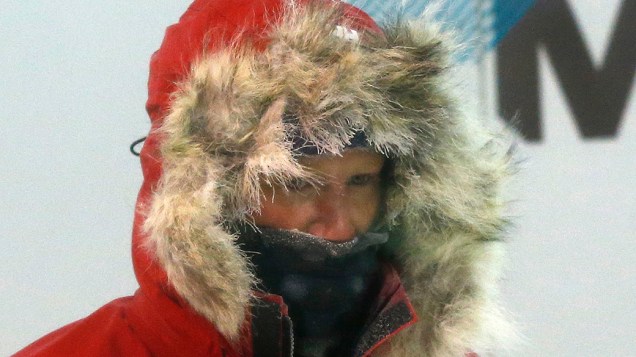 Príncipe Harry realiza treinamento em uma câmara fria em Nuneaton, na Inglaterra como parte da preparação de uma expedição ao Pólo Sul programada para novembro