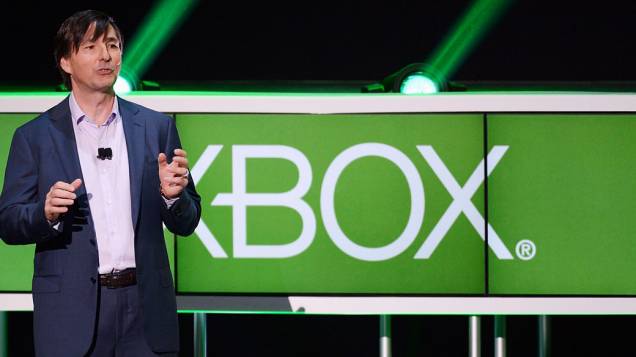 Don Mattrick, presidente da Interactive Entertainment Business da Microsoft, fala durante conferência de imprensa da Microsoft na Electronic Entertainment Expo, em Los Angeles