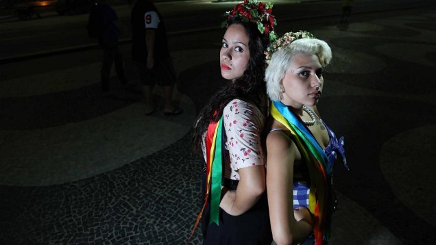 Femen no Rio: As ativistas Sara Winter e Chayene Chantilly