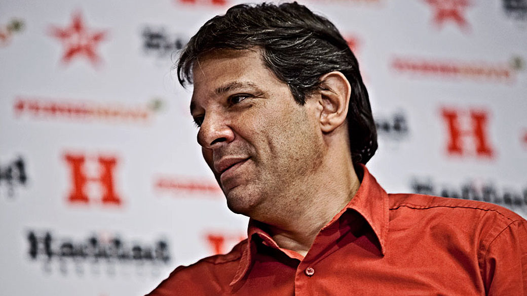 Polícia diz que fraudes teriam ocorrido durante gestão de Fernando Haddad