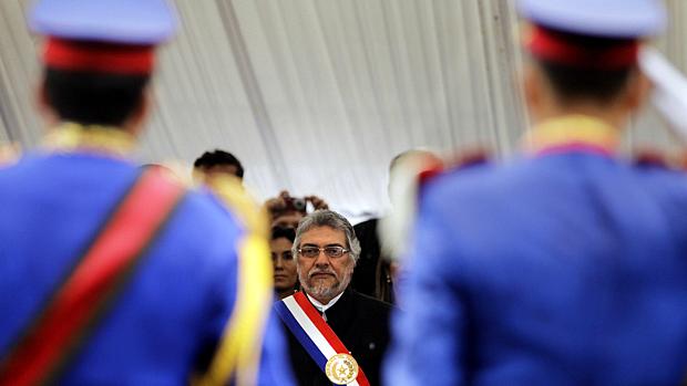 Fernando Lugo: presidente paraguaio é acusado de mau desempenho de suas funções