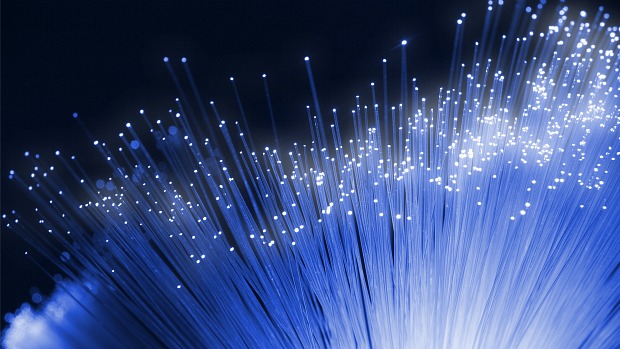 É a primeira vez que cientistas trasnferem 26 terabits de dados em um cabo de fibra ótica utilizando apenas um pulso laser