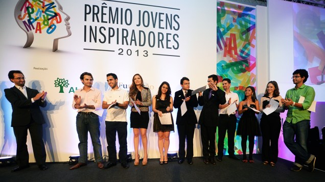 Finalistas do Prêmio dos Jovens Inspiradores