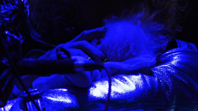Vocalista Wayne Coyne subiu ao palco do Lollapalooza com uma boneca nos ombros