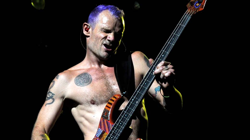 ‘O rock está morto’, diz baixista do Red Hot Chilli Peppers VEJA