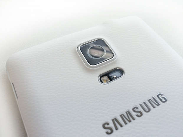 Samsung Galaxy Note 4 - câmera, led e sensores traseiros
