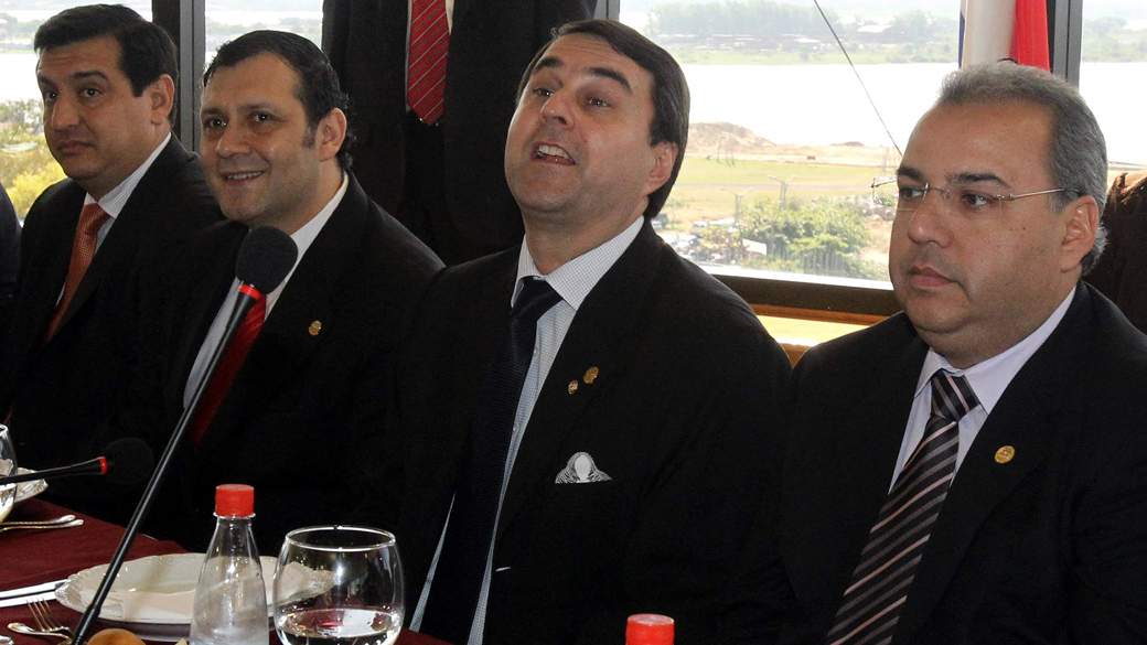 Federico Franco, presidente do Paraguai, em almoço com senadores