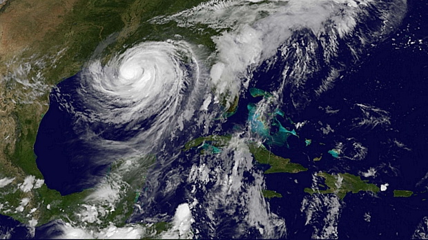 Imagem de satélite mostra o furacão Isaac sobre o Golfo do México e a costa dos EUA