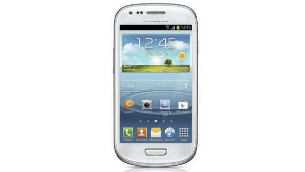 Novo smartphone da Samsung tem tela de 4 polegadas