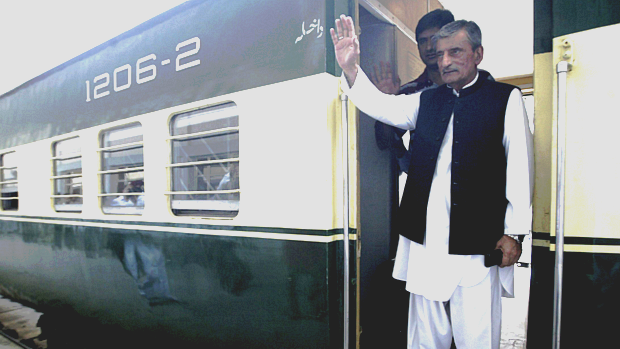 O ministro paquistanês das Ferrovias, Ghulam Ahmed Bilour