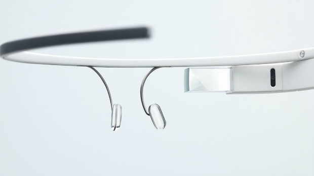 Google Glass deixa de ser comercializado para consumidores e deve sofrer reformulações