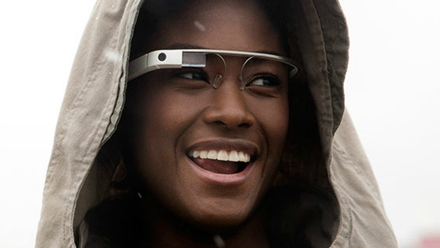 Modelo do Google Glass 7: preços elevados e risco de exposição dos usuários resultaram em fracasso nas vendas