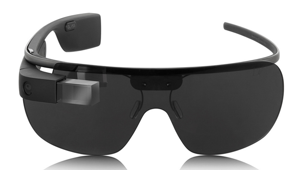 Versão do Google Glass com lentes escuras criada por Diane von Furstenberg