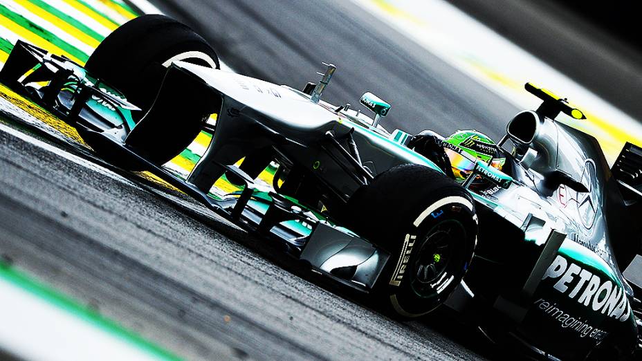 Lewis Hamilton durante a corrida do Grande Prêmio do Brasil