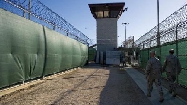 Soldados americanos são responsáveis pela segurança da base militar de Guantánamo, em Cuba
