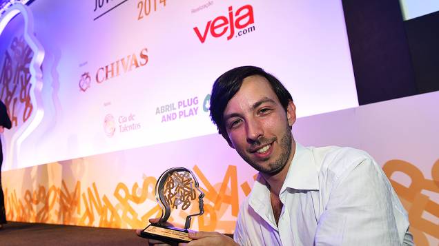 Guilherme Finkelfarb Lichand vencedor na categoria chivas do Prêmio Jovens Inspiradores 2014, em São Paulo<br><br> 