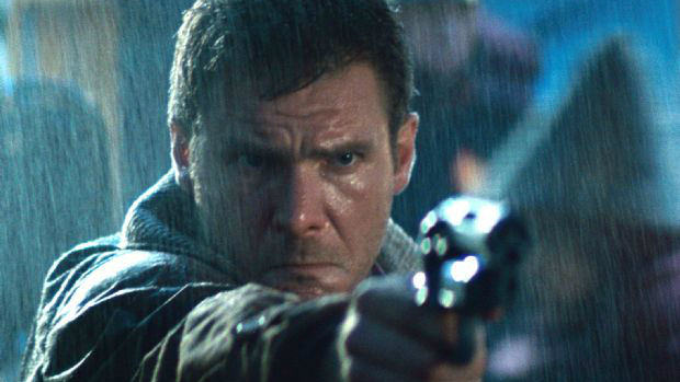 Harrison Ford em cena do filme Blade Runner (1982)