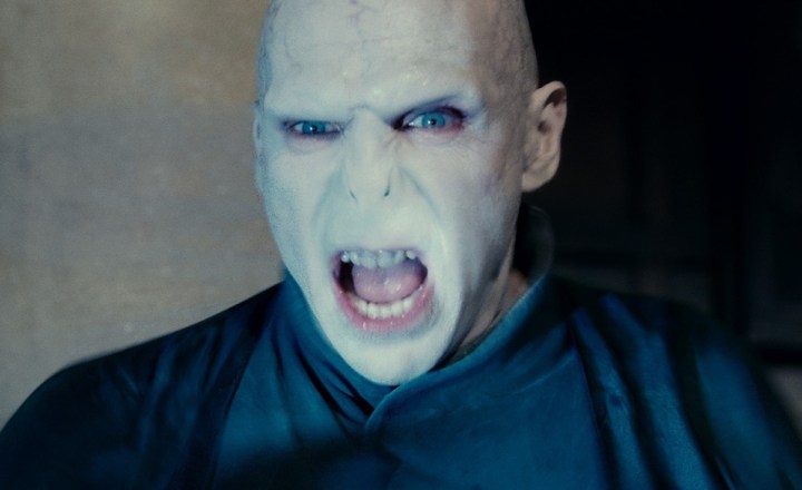 Qual das sete Horcruxes de Voldemort é você?